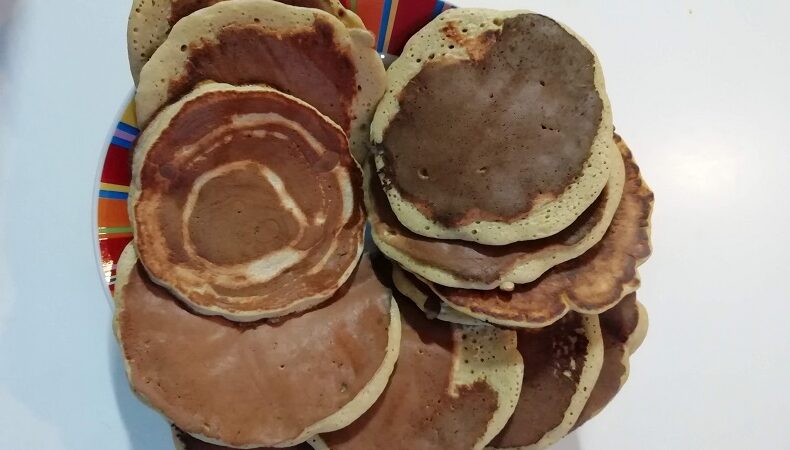 pancake con albumi e farina d'avena